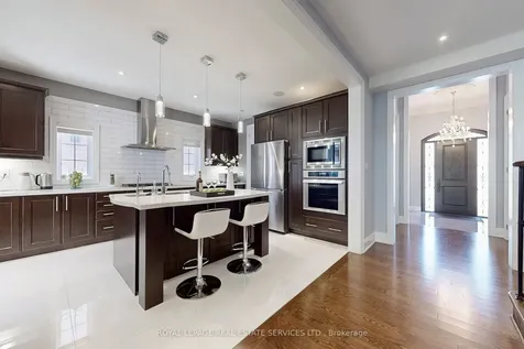 149 Coastline Drive Brampton ON L6Y 0S3