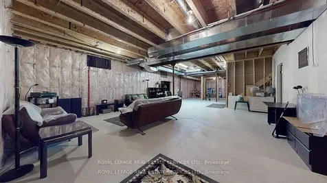 149 Coastline Drive Brampton ON L6Y 0S3