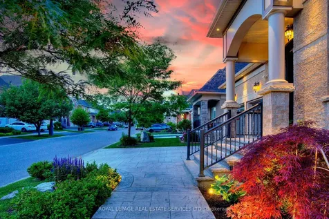 149 Coastline Drive Brampton ON L6Y 0S3