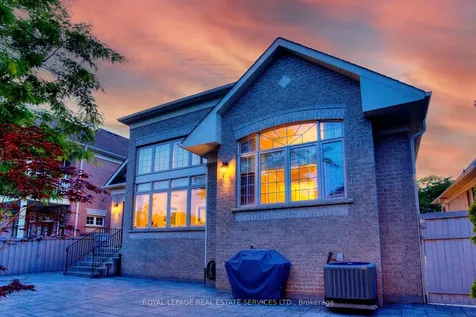 149 Coastline Drive Brampton ON L6Y 0S3