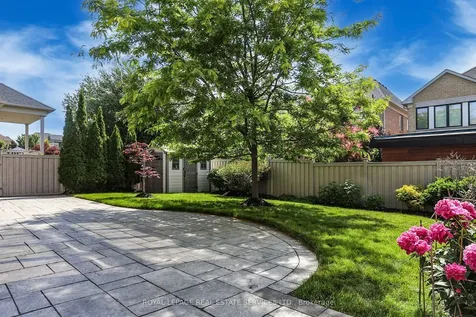 149 Coastline Drive Brampton ON L6Y 0S3