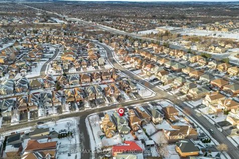 10 Narrow Valley Crescent Brampton ON L6R 2M6