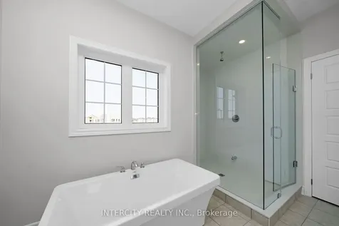 63 Goodview Drive Brampton ON L6R 4C3