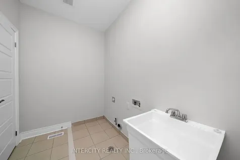 63 Goodview Drive Brampton ON L6R 4C3