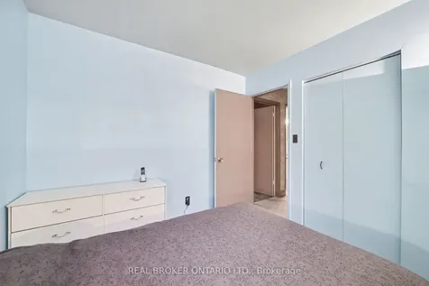 40 Flavian Crescent Brampton ON L6T 3P4