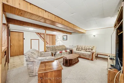 40 Flavian Crescent Brampton ON L6T 3P4