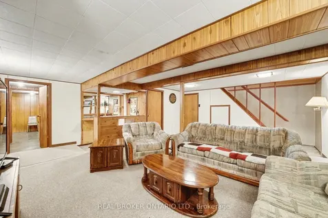 40 Flavian Crescent Brampton ON L6T 3P4