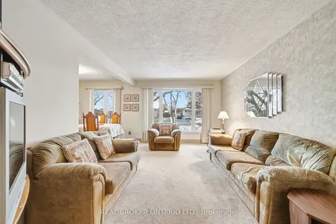 40 Flavian Crescent Brampton ON L6T 3P4