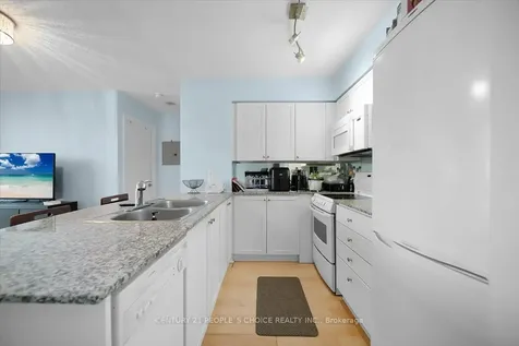 2121 Lake Shore Boulevard W Toronto ON M8V 2E9