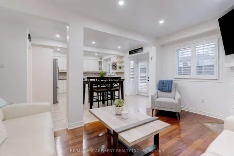 2197 Donald Road Burlington ON L7M 3R8