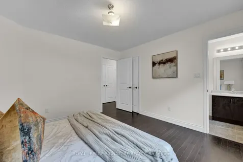 58 Orangeblossom Trail Brampton ON L6X 0E4