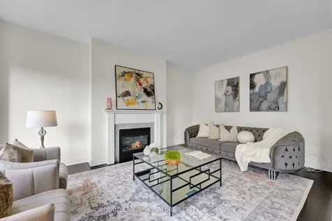 58 Orangeblossom Trail Brampton ON L6X 0E4