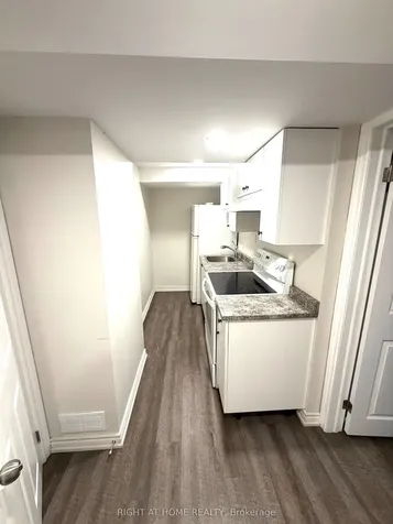 29 Mistdale Crescent Brampton ON L7A 1S2