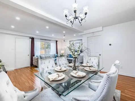 35 Scottsdale Court Brampton ON L6W 3R8