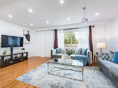 35 Scottsdale Court Brampton ON L6W 3R8