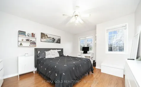 36 Roxton Crescent Brampton ON L7A 2A9