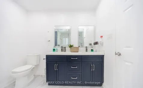 36 Roxton Crescent Brampton ON L7A 2A9