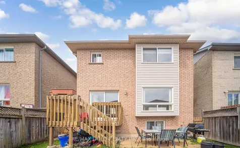36 Roxton Crescent Brampton ON L7A 2A9