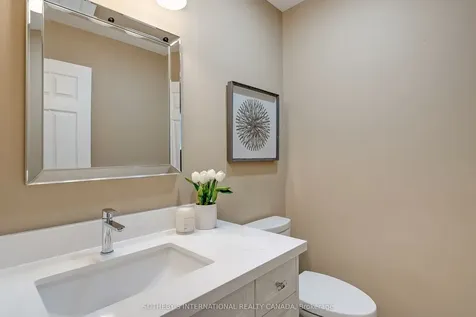 1599 Hermant Court Mississauga ON L5H 3T1