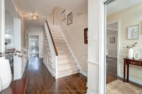 1599 Hermant Court Mississauga ON L5H 3T1