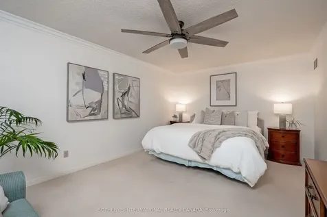 1599 Hermant Court Mississauga ON L5H 3T1