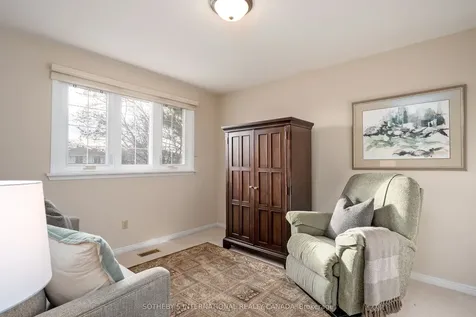 1599 Hermant Court Mississauga ON L5H 3T1