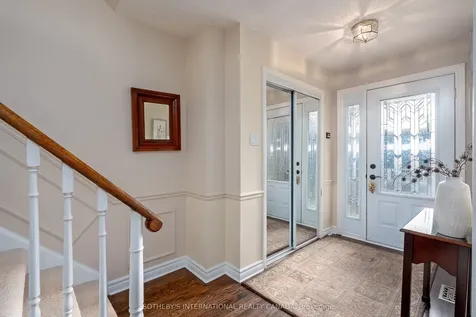 1599 Hermant Court Mississauga ON L5H 3T1