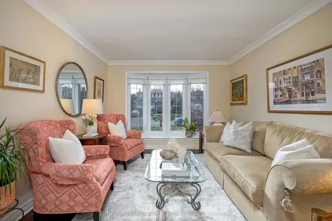 1599 Hermant Court Mississauga ON L5H 3T1