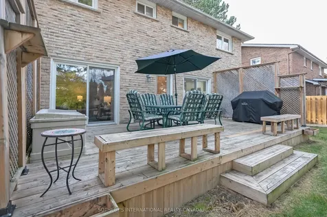 1599 Hermant Court Mississauga ON L5H 3T1