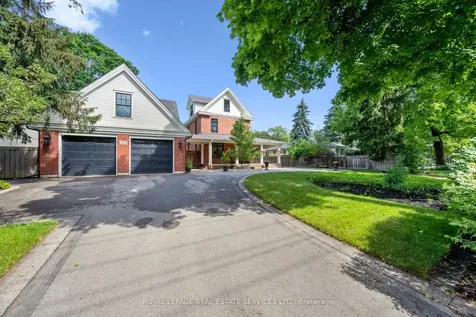 335 Lakeshore Road W Oakville ON L6K 1G3