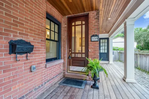 335 Lakeshore Road W Oakville ON L6K 1G3