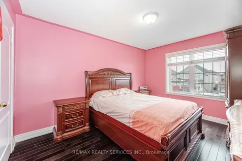 39 Rattlesnake Road Brampton ON L6R 3B9