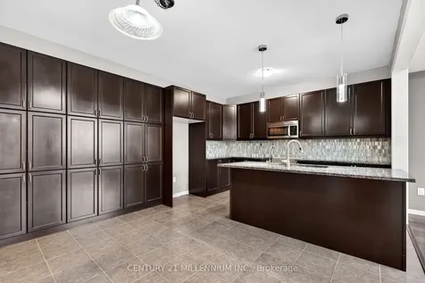 29 Francis Lundy Street Brampton ON L6Y 5W3