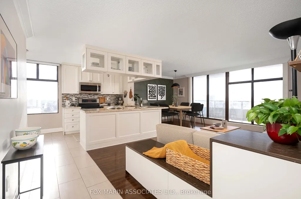 135 Marlee Avenue Toronto ON M6B 4C6