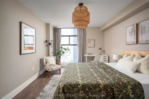 135 Marlee Avenue Toronto ON M6B 4C6
