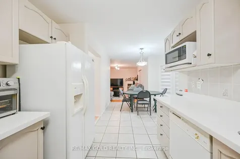 80 Octillo Boulevard Brampton ON L6R 2V6