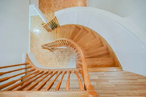 80 Octillo Boulevard Brampton ON L6R 2V6