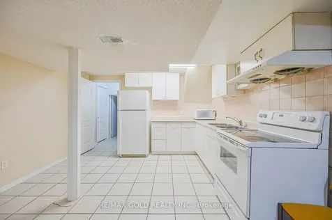 80 Octillo Boulevard Brampton ON L6R 2V6