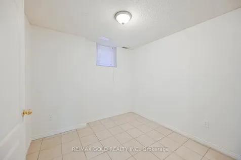 80 Octillo Boulevard Brampton ON L6R 2V6