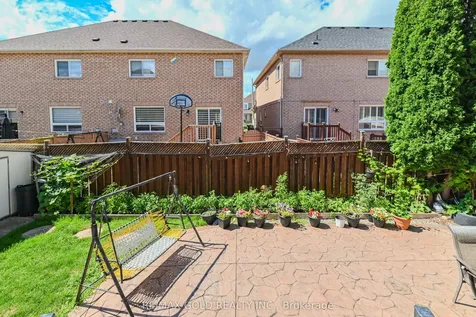 80 Octillo Boulevard Brampton ON L6R 2V6