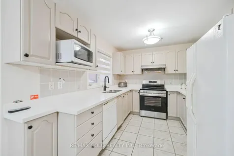 80 Octillo Boulevard Brampton ON L6R 2V6