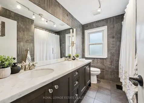 57 Nanwood Drive Brampton ON L6W 1M1