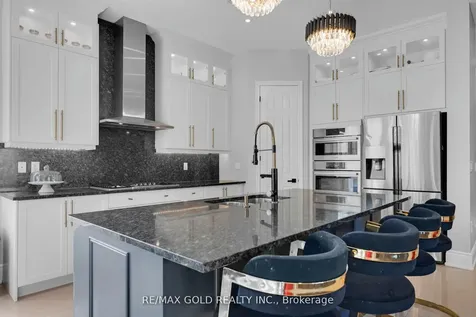 34 Rhapsody Crescent Brampton ON L6P 4E8