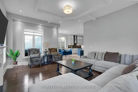 34 Rhapsody Crescent Brampton ON L6P 4E8