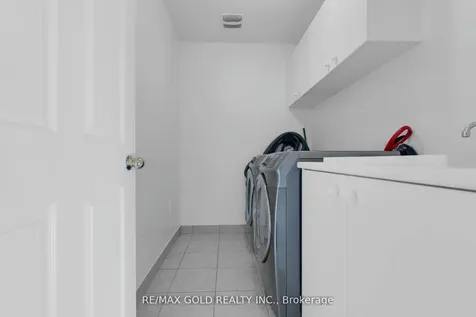 34 Rhapsody Crescent Brampton ON L6P 4E8