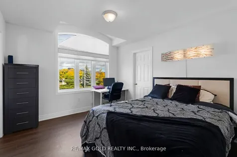 34 Rhapsody Crescent Brampton ON L6P 4E8