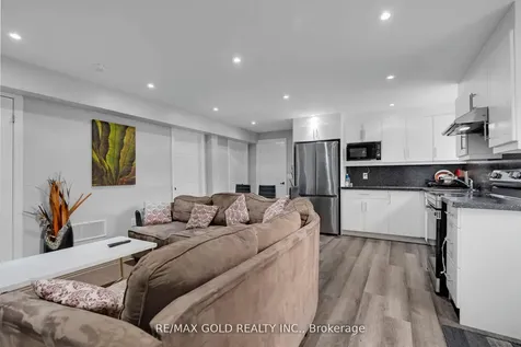 34 Rhapsody Crescent Brampton ON L6P 4E8