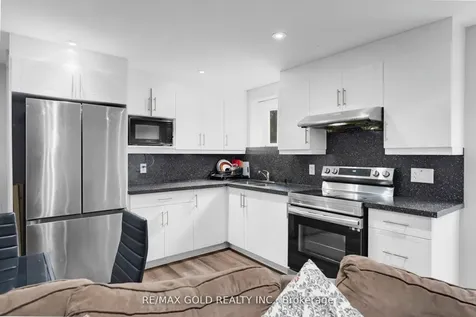 34 Rhapsody Crescent Brampton ON L6P 4E8