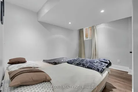 34 Rhapsody Crescent Brampton ON L6P 4E8