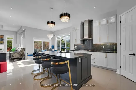 34 Rhapsody Crescent Brampton ON L6P 4E8